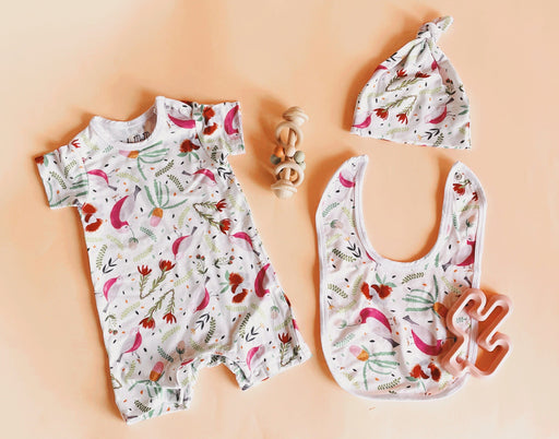 Suki McMaster Melbourne Design Newborn Gift Set Bodysuit