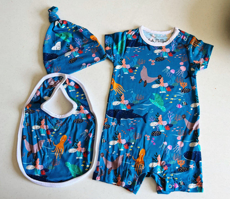 Suki McMaster Melbourne Design Newborn Gift Set ocean Bodysuit
